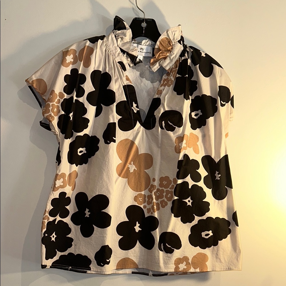 Floral Black and Tan Women's Top